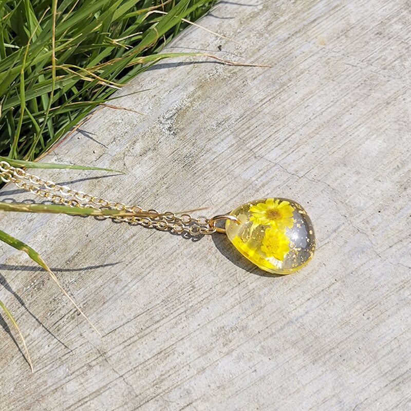 

Flower Pendant Necklace, Yellow