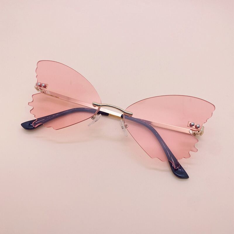 

Butterfly Frame Sunglasses
