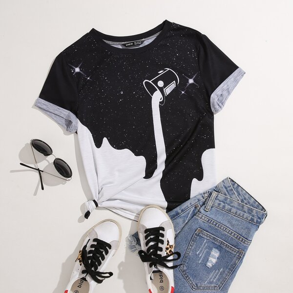 

Two Tone Graphic Print Tee, Black and white