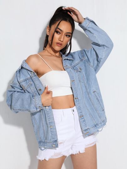 Джинсовая куртка с оригинальным краем