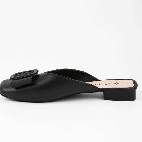 

Square Toe Flat Mules, Black