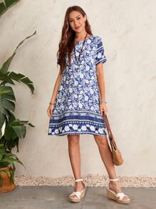 EMERY ROSE Keyhole Back Floral Print Dress