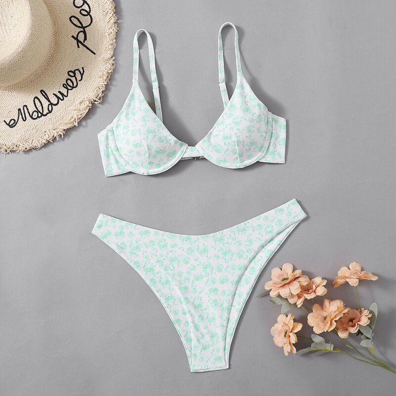 

Ditsy Floral Bikini Swimsuit, Mint green