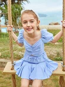 SHEIN 女孩泡泡袖後打褶上衣和荷葉邊下擺半身裙套裝