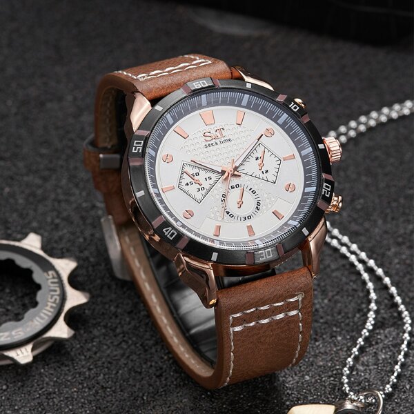 

Men Triple Dial Round Pointer Watch