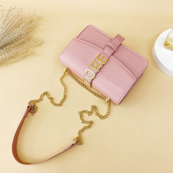 

Metal Letter Decor Shoulder Bag, Baby pink