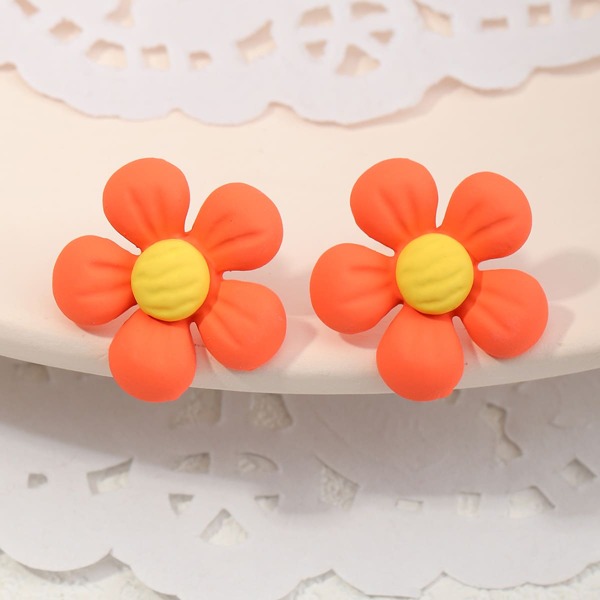 

Flower Stud Earrings, Orange