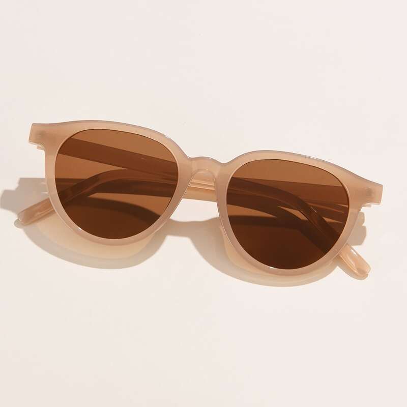 

Round Frame Sunglasses