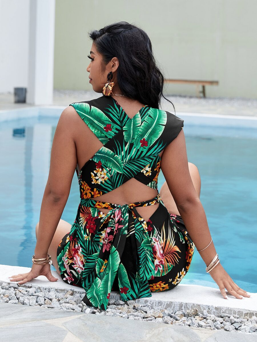 SHEIN VCAY Plus Tie Back Cross Wrap Tropical Print Romper - Multicolor - View 1