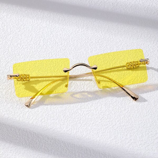 

Men Tinted Lens Rimless Sunglasses, Yellow