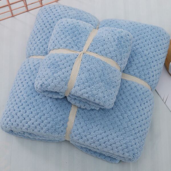

1pc Solid Color Towel, Blue