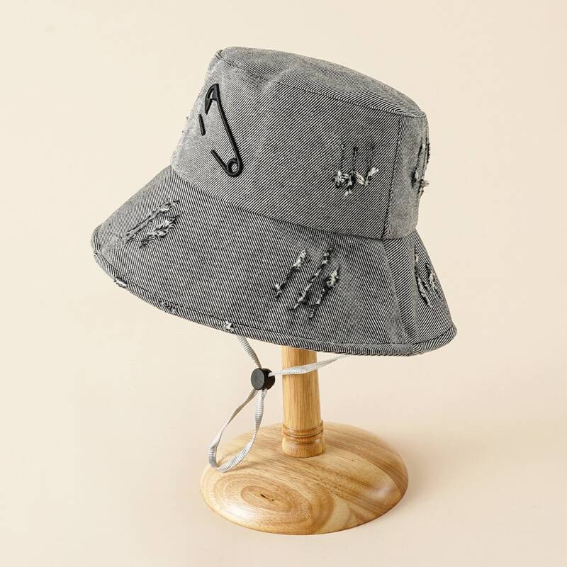 

Safety Pin Embroidery Bucket Hat, Grey