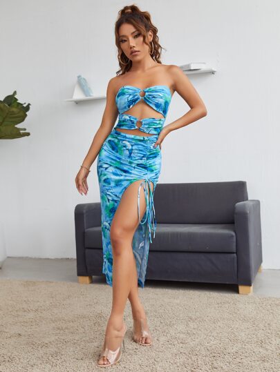 فستان مكشكش برباط مقصوص بحلقة دائري