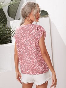 SHEIN VCAY Batwing Sleeve Ditsy Floral Top - Baby Pink - View 2