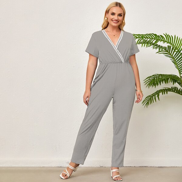 

Plus Contrast Lace Surplice Front V-neck Jumpsuit, Grey