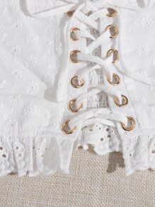 SHEIN Unity Top De Tubo De Schiffy Con Ribete De Volantes Delantero Con Cordones Y Ojales - Blanco - Ver 5