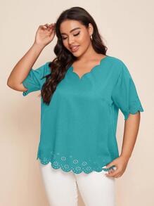 Mulvari Plus Laser Cut Scallop Trim Blouse - Cadet Blue - View 4