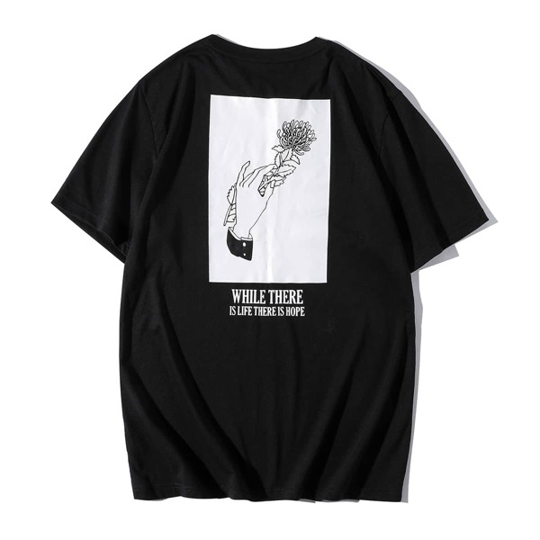 

Men Gesture & Letter Graphic Tee, Black