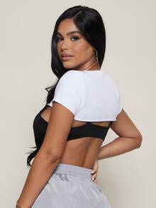 SHEIN SXY Fire & Letter Graphic Super Crop Tee Without Bra - White - View 2