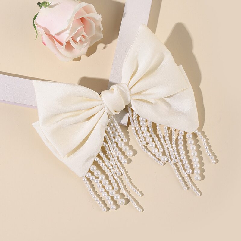 

Faux Pearl & Bow Decor Hair Clip, White