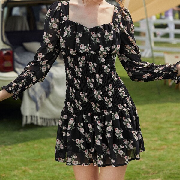 

Floral Print Shirred Chiffon Dress, Black