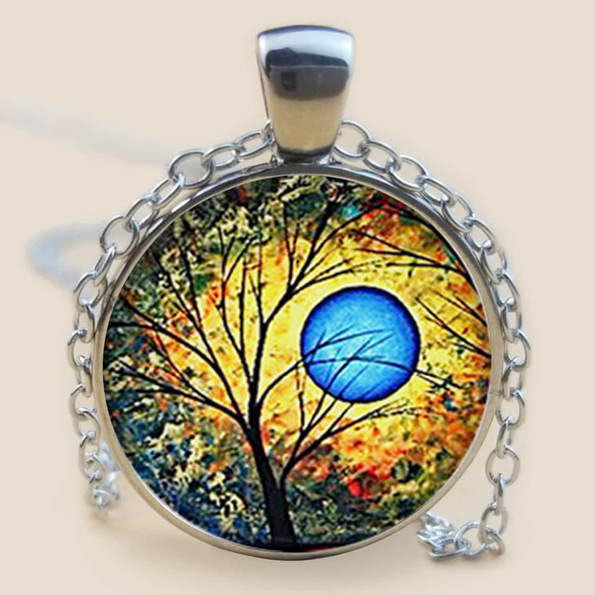 

Round Pendant Necklace, Multicolor