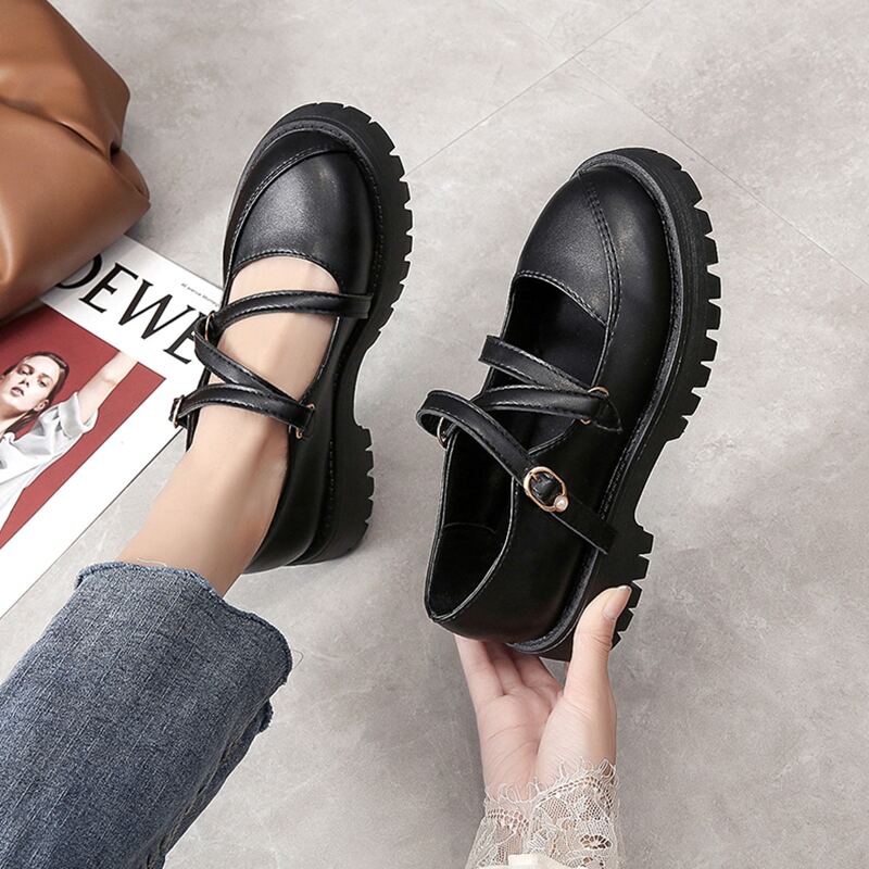 

Chunky Heeled Mary Jane Pumps, Black