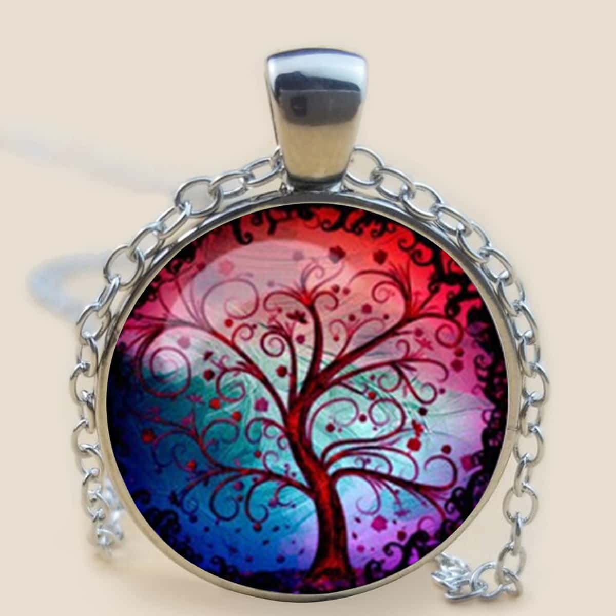 

Round Pendant Necklace, Multicolor
