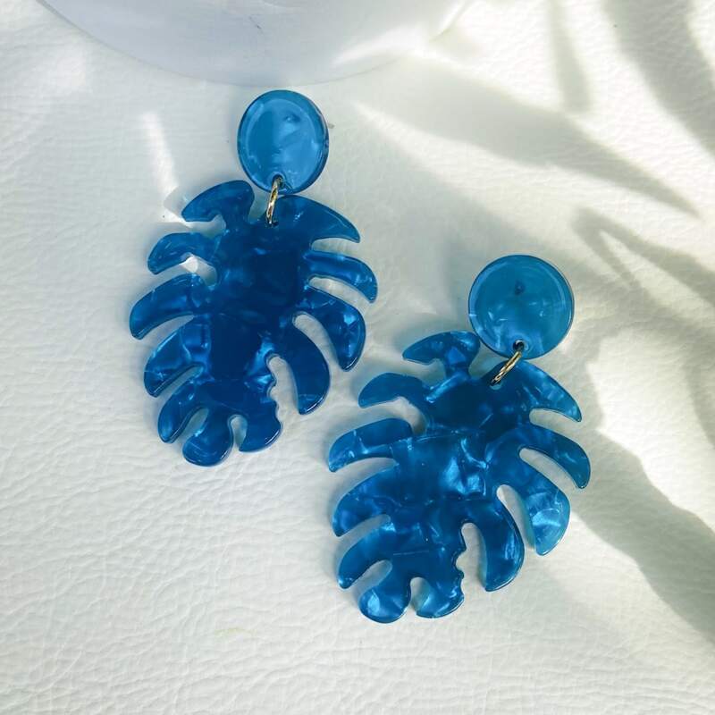 

Leaf Design Drop Earrings, Blue