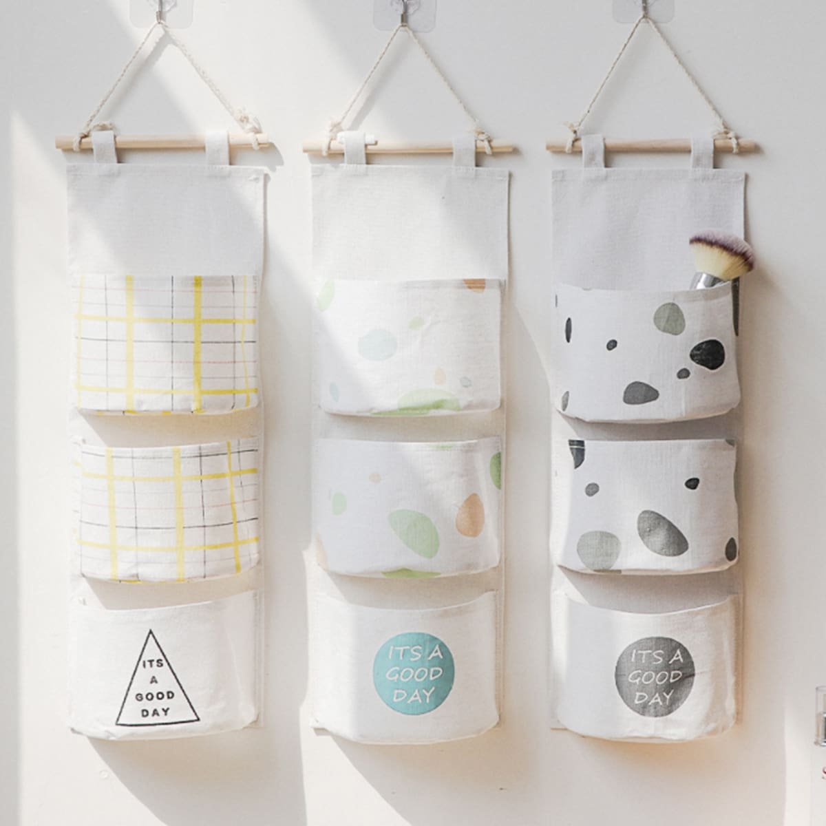 

1pc Hanging Storage Bag, Multicolor
