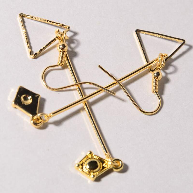 

Geo Drop Earrings, Gold