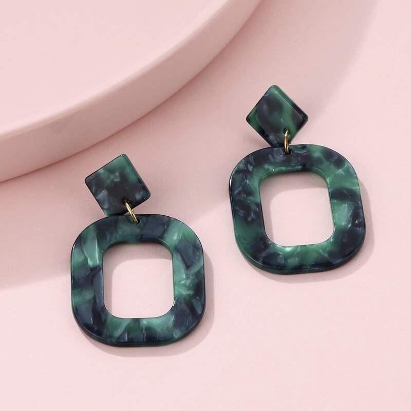 

Hollow Out Drop Earrings, Dark green
