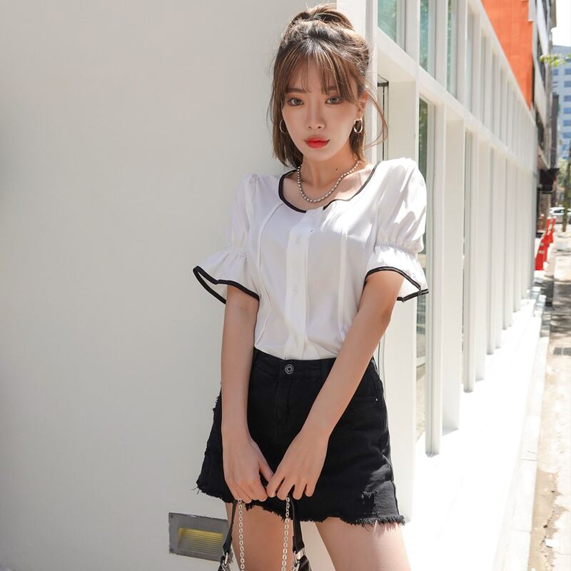 

Contrast Binding Button Through Blouse, White