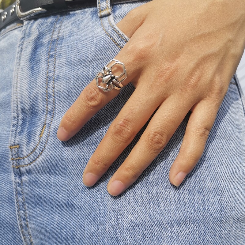 

Spider Decor Ring, Silver