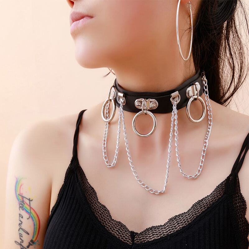 

Ring Decor Choker, Black