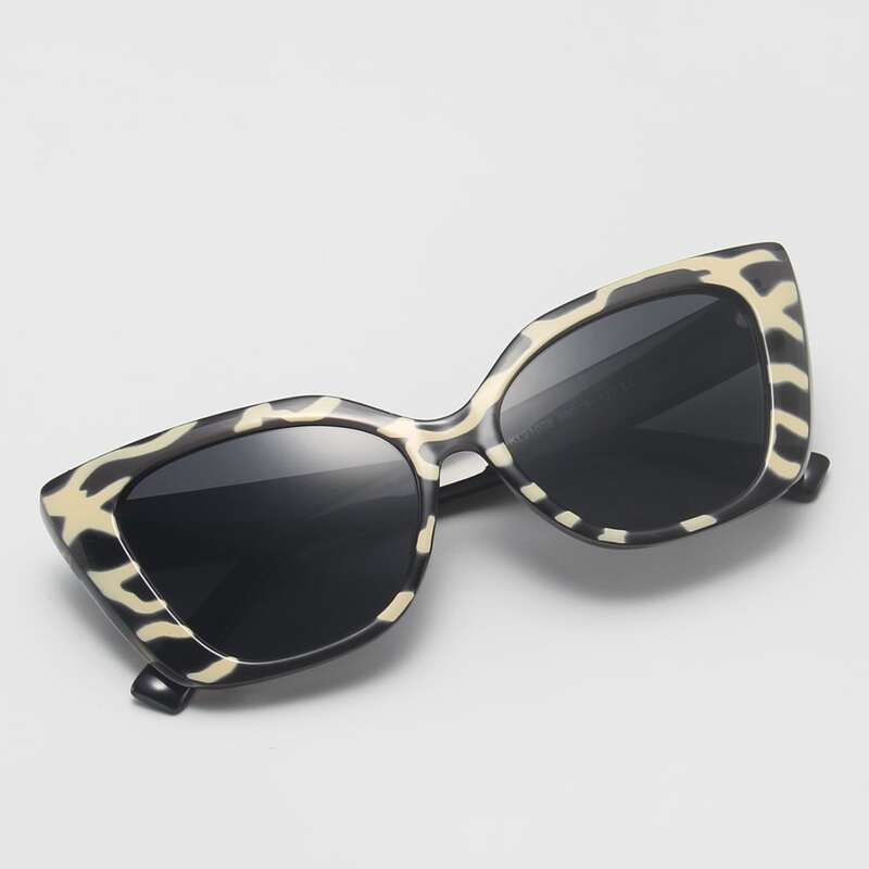 

Acrylic Frame Tinted Lens Sunglasses