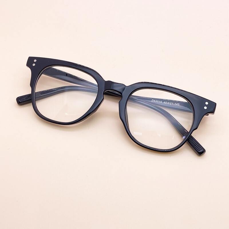 

Square Frame Eyeglasses