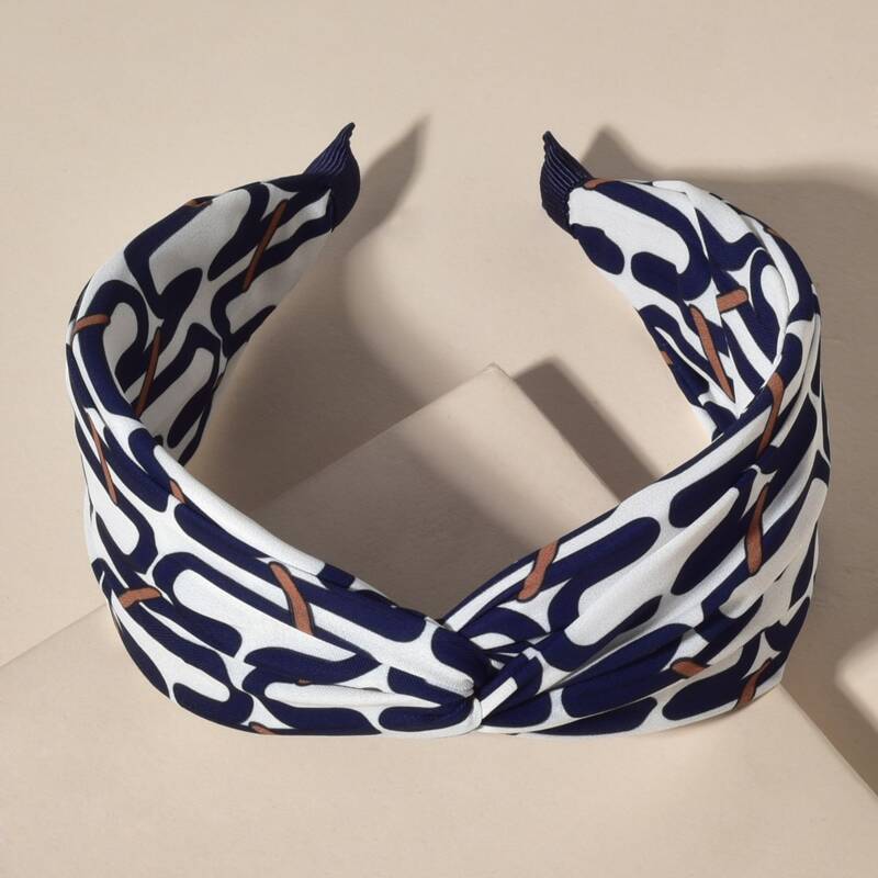 

1pc Graphic Twist Headband, Multicolor