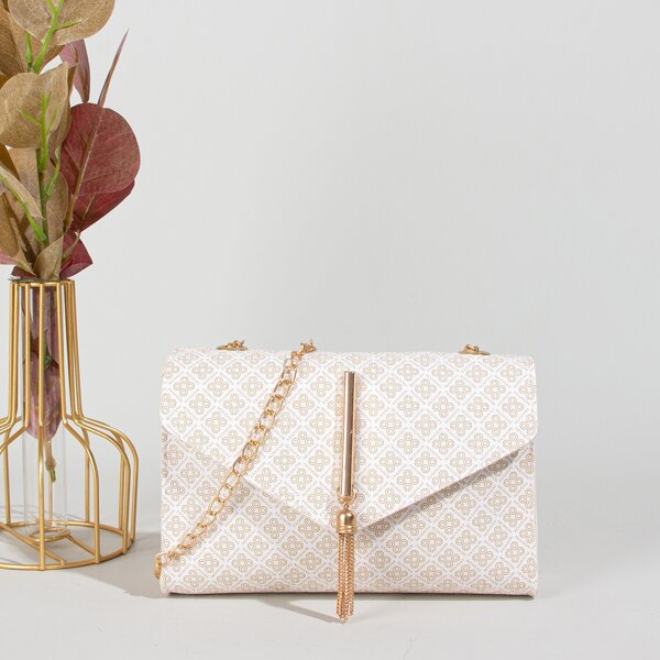

Metal Tassel Decor Floral Graphic Flap Chain Bag, Beige