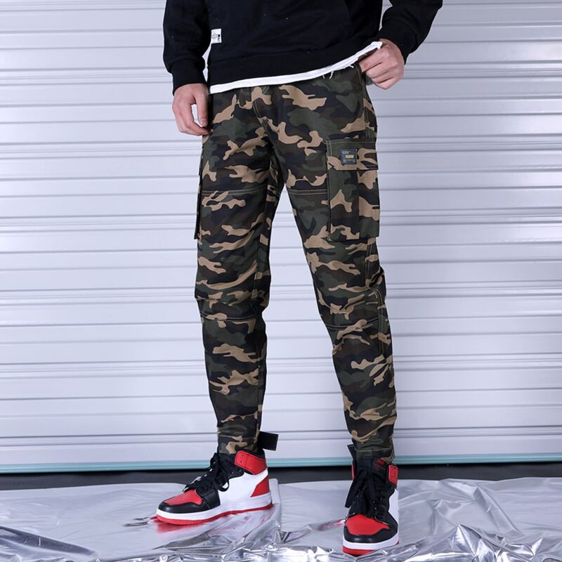 

Guys Camo Print Flap Pocket Cargo Pants, Multicolor
