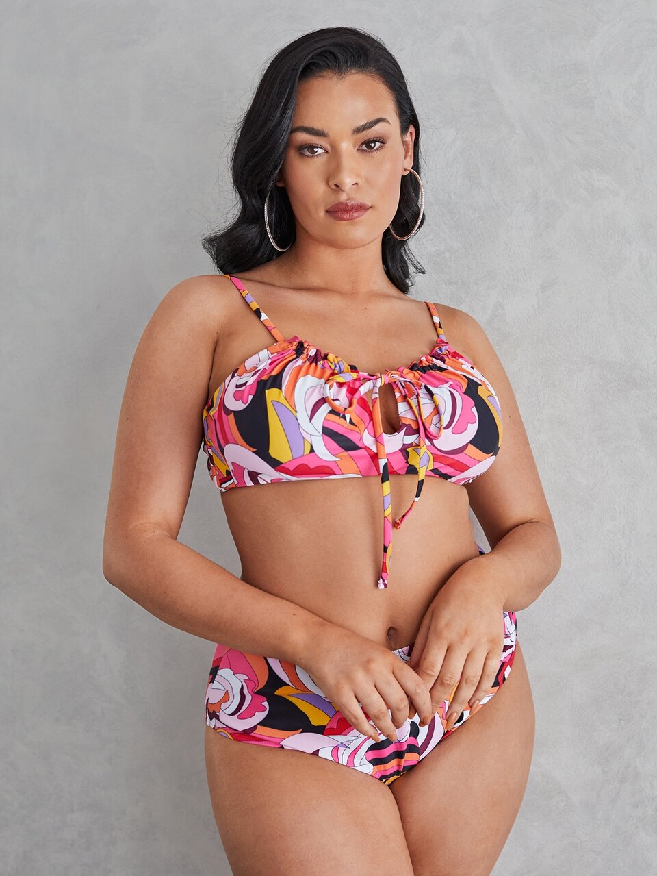 Plus Size Graphic Knot Lettuce Trim Bikini Set Summer Beach