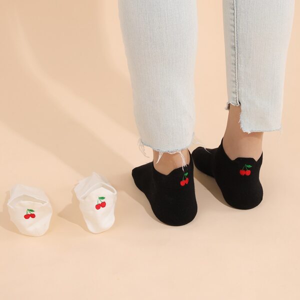 

2pairs Fruit Embroidery Ankle Socks, Multicolor