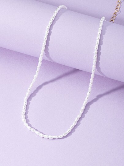 قلادة خرز اللؤلؤ الاصطناعي