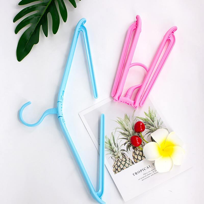 

1pc Random Foldable Clothes Hanger, Multicolor