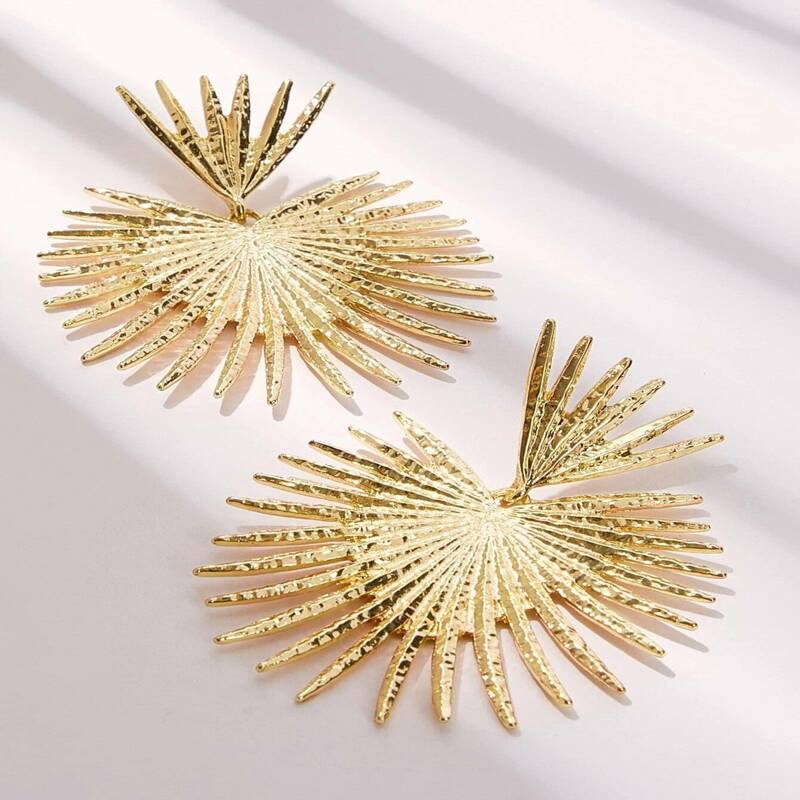 

Metal Charm Earrings, Gold