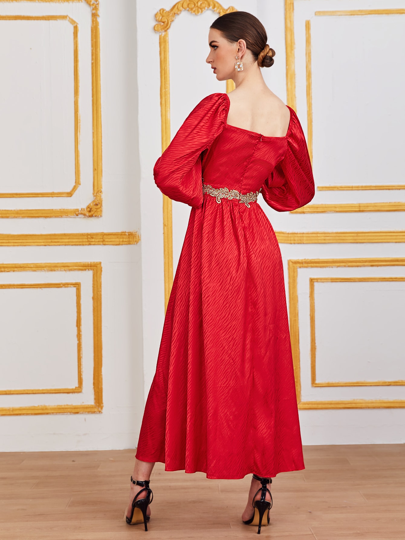 Asymmetrical Neck Bishop Sleeve 