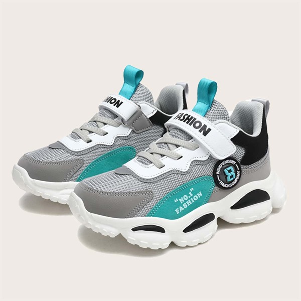 

Boys Letter Graphic Sneakers, Grey