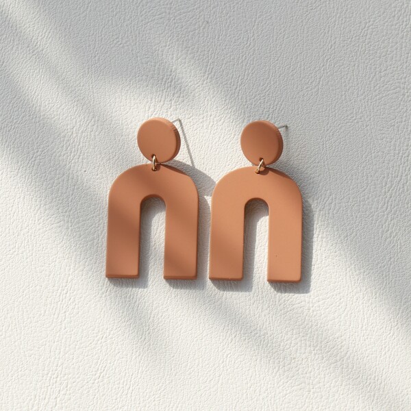 

Round Decor Drop Earrings, Orange