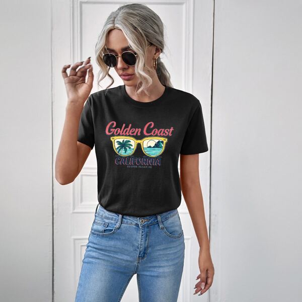 

Palm Tree & Letter Graphic Tee, Black
