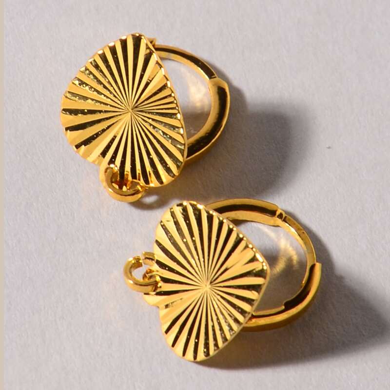 

Textured Drop Earrings, Gold